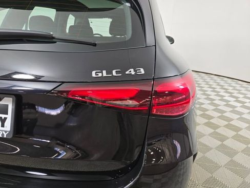 Certified 2025 Mercedes-Benz GLC 43 AMG 4MATIC image 11