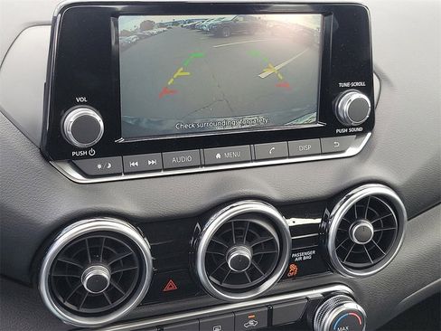 New 2025 Nissan Sentra S image 10