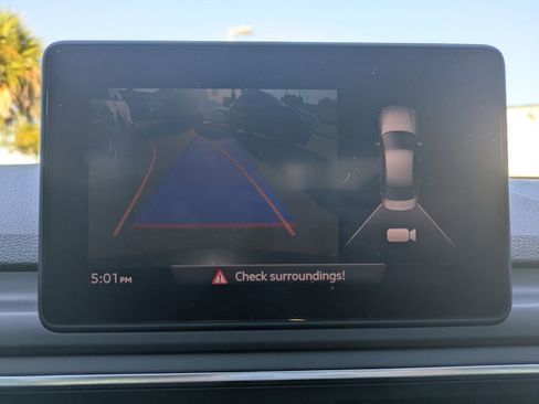 Used 2017 Audi A4 2.0T Premium image 19