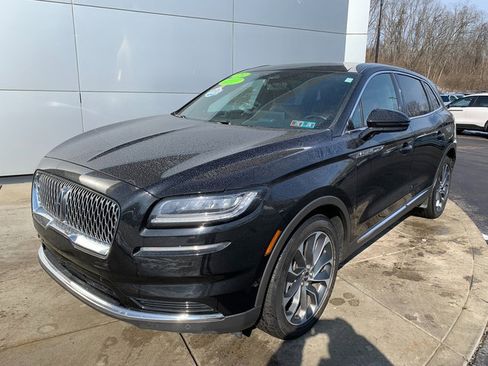 Certified 2023 Lincoln Nautilus Reserve w/ Equipment Group 201A image 11