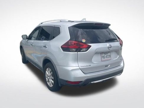 Used 2018 Nissan Rogue SV AWD/4WD image 6