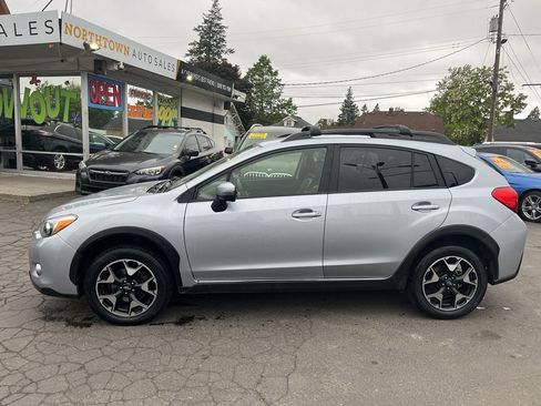 Used 2015 Subaru Crosstrek 2.0i Limited AWD/4WD image 3