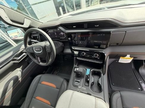 New 2026 GMC Sierra 1500 AT4 w/ AT4 Premium Package AWD/4WD image 27