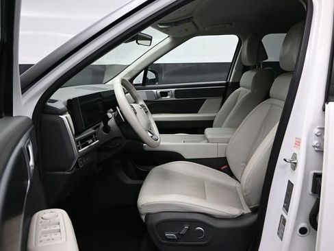 Used 2024 Hyundai Santa Fe SEL AWD/4WD image 22