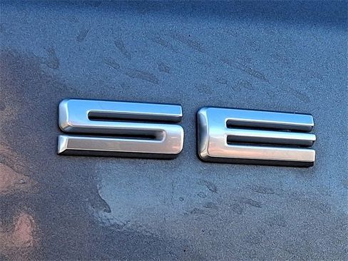 Used 2022 Ford Escape SE w/ SE Sport Appearance Package image 31