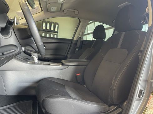 Certified 2023 Nissan Sentra SV w/ All-Weather Package image 9