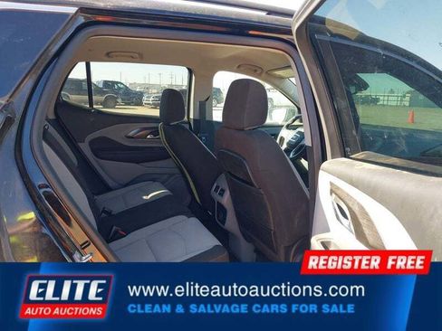 Used 2023 GMC Terrain SLE w/ Driver Convenience Package image 15