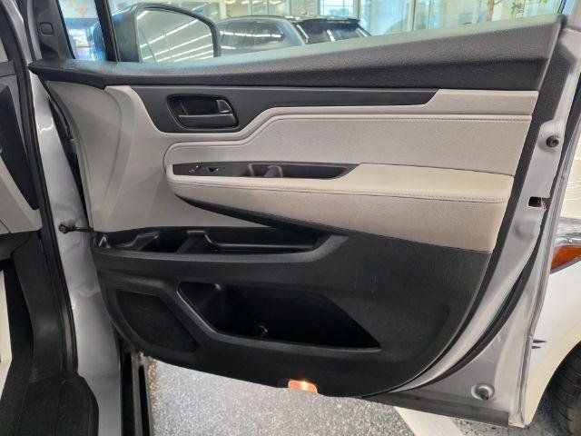 Used 2018 Honda Odyssey EX-L image 29