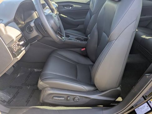 Used 2025 Honda Accord EX-L image 16