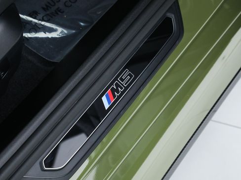 Used 2026 BMW M5 Touring w/ M Driver's Package AWD/4WD image 22