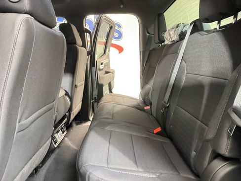 New 2026 GMC Sierra 1500 Elevation image 9