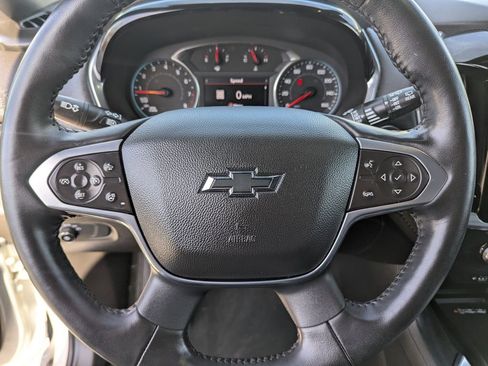 Certified 2022 Chevrolet Traverse RS image 31