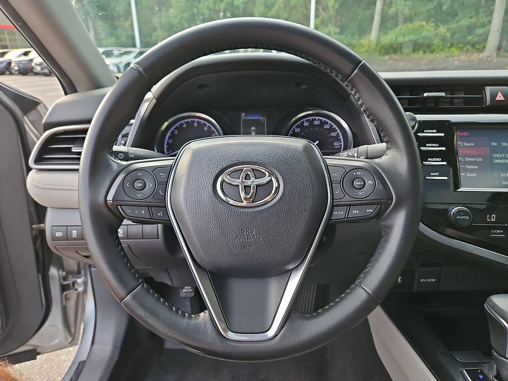 Used 2019 Toyota Camry SE w/ Convenience Package FWD image 19