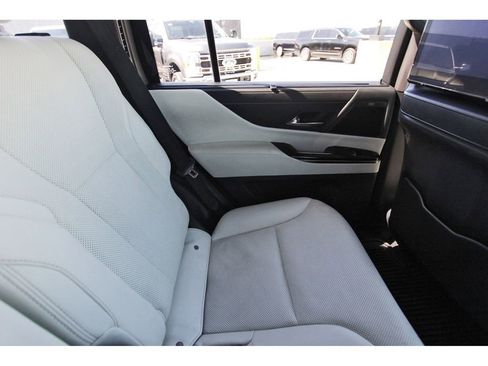 Used 2023 Lexus LX 600 4WD w/ Accessory Package (Z1) image 11