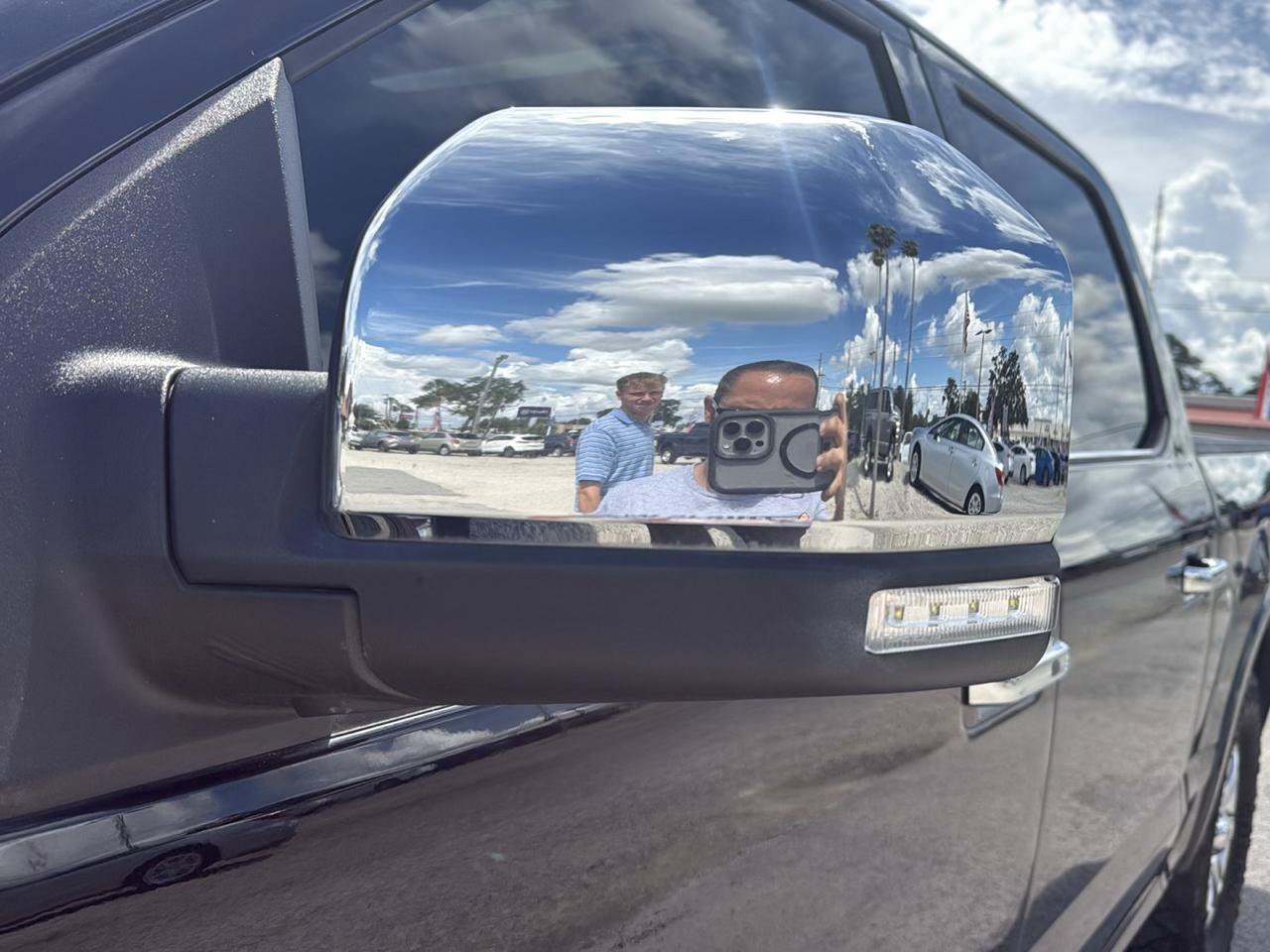 Used 2015 Ford F150 Platinum w/ Equipment Group 701A Luxury AWD/4WD image 54