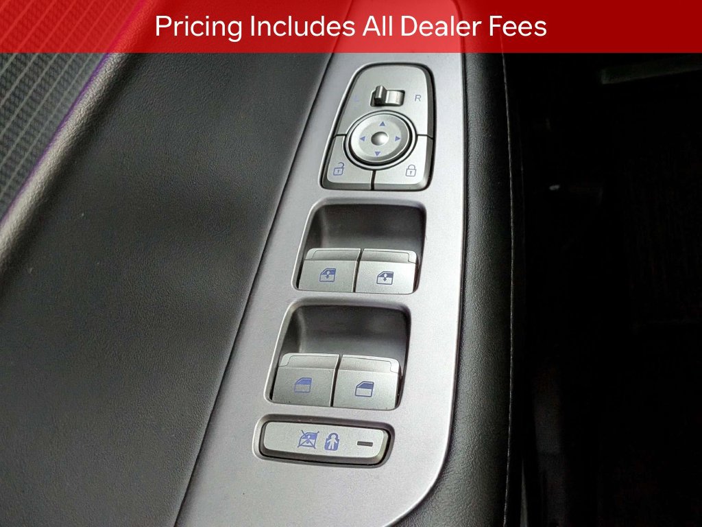 Used 2024 Hyundai Palisade Limited FWD image 28