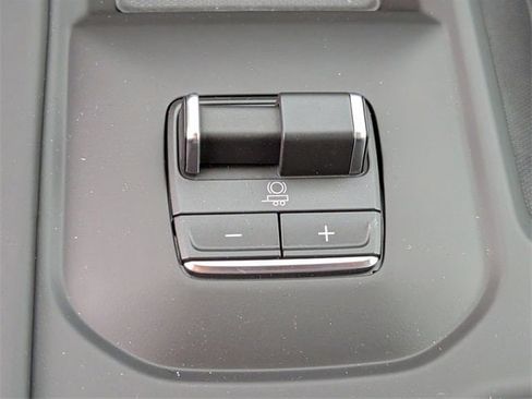 New 2026 GMC Sierra 2500 Denali Ultimate image 16