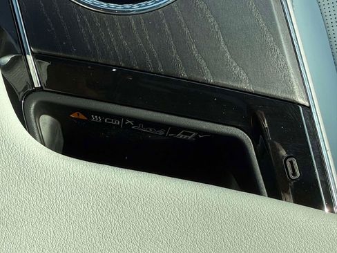 Used 2023 Cadillac Lyriq 2WD image 24