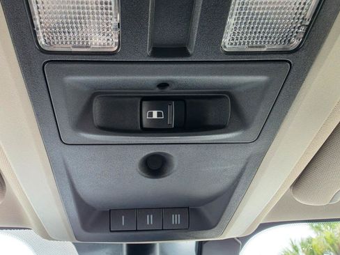 Used 2017 RAM 1500 Big Horn RWD image 24