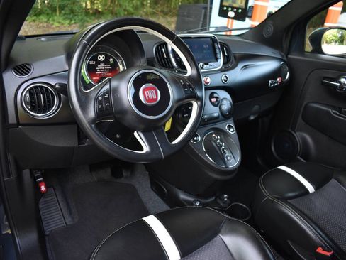Used 2017 FIAT 500 e FWD image 12
