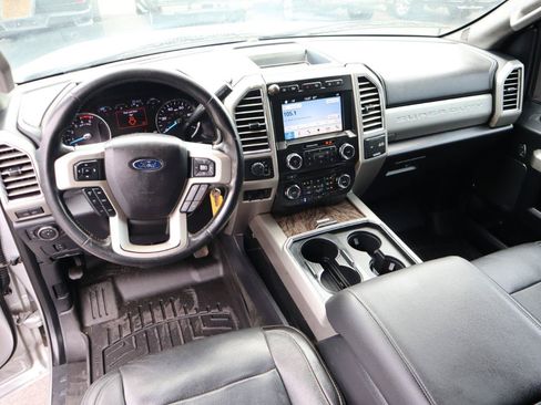 Used 2017 Ford F450 Lariat w/ Tow Technology Bundle AWD/4WD image 12