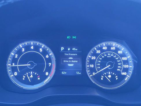Used 2021 Hyundai Venue SEL FWD image 23
