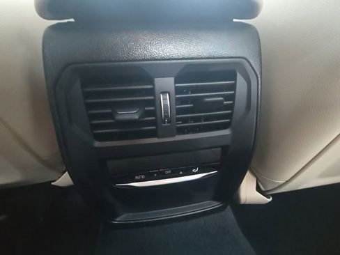 Used 2023 BMW M240i xDrive Coupe w/ Premium Package image 17