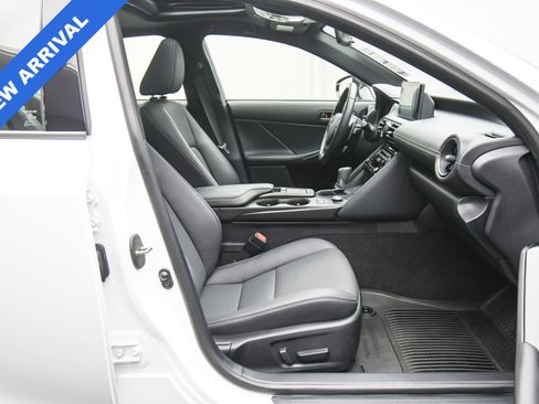 Used 2024 Lexus IS 350 F Sport image 46