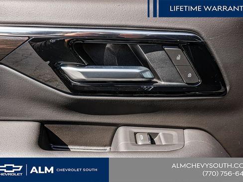 New 2026 Chevrolet Suburban Premier RWD image 56