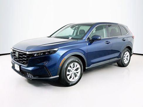 Used 2025 Honda CR-V LX image 3