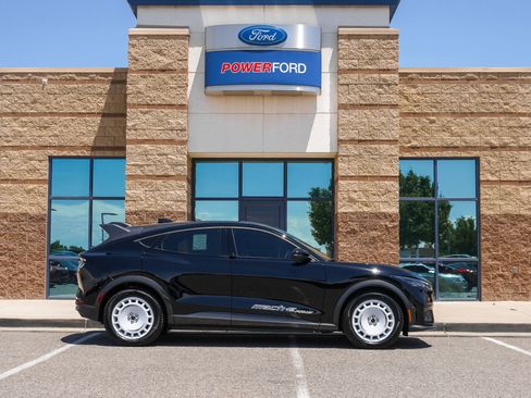 New 2025 Ford Mustang Mach-E GT image 5