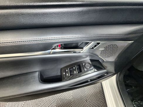 Used 2019 MAZDA MAZDA3 AWD Sedan w/ Premium Package image 15