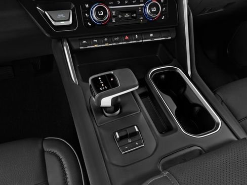 Used 2022 GMC Sierra 1500 Elevation w/ X31 Off-Road Package image 9