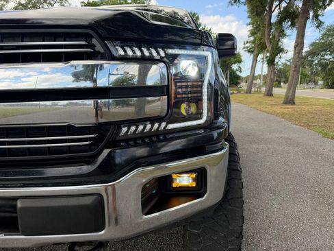 Used 2019 Ford F150 Lariat w/ Trailer Tow Package AWD/4WD image 25