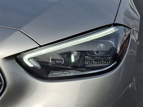 Certified 2022 Mercedes-Benz C 300 4MATIC Sedan image 9