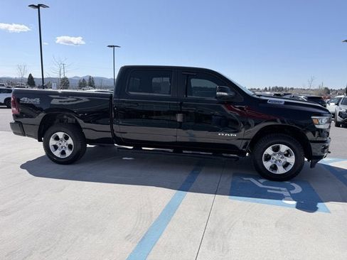 Used 2020 RAM 1500 Big Horn AWD/4WD image 5