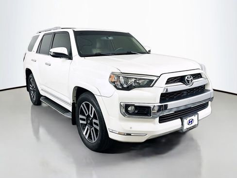 Used 2019 Toyota 4Runner Limited image 3