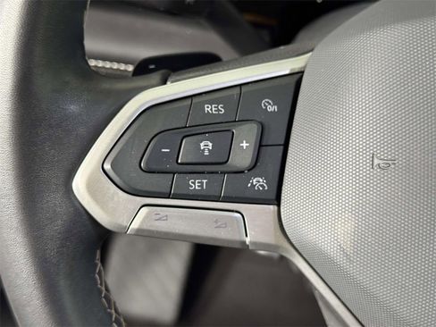 Used 2024 Volkswagen Atlas SE image 22