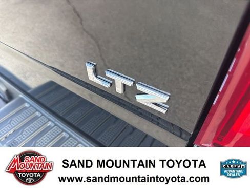 Used 2021 Chevrolet Silverado 1500 LTZ AWD/4WD image 10