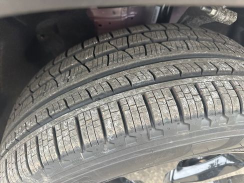 New 2026 Jeep Grand Cherokee L Limited AWD/4WD image 35