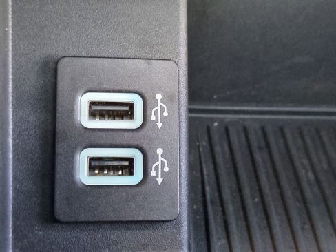 Used 2018 Ford F150 Raptor w/ Equipment Group 802A Luxury image 33