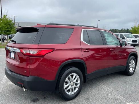 Used 2019 Chevrolet Traverse LT FWD image 19