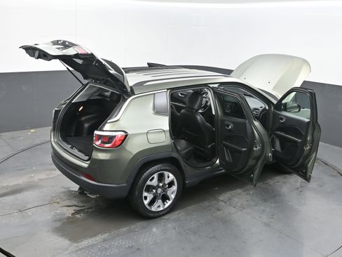 Used 2019 Jeep Compass Limited image 44