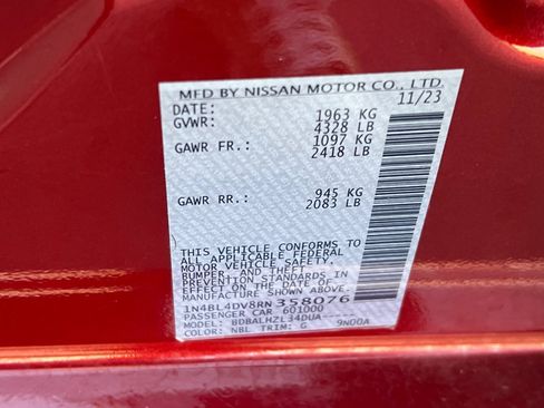 Used 2024 Nissan Altima 2.5 SV image 30