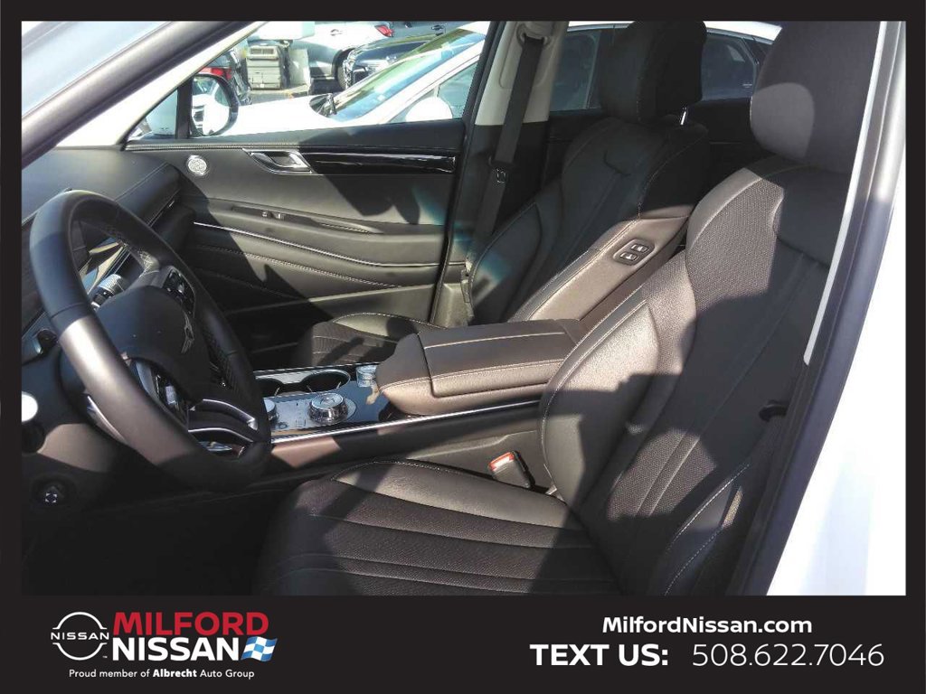 Used 2026 Genesis GV80 2.5T AWD/4WD image 4