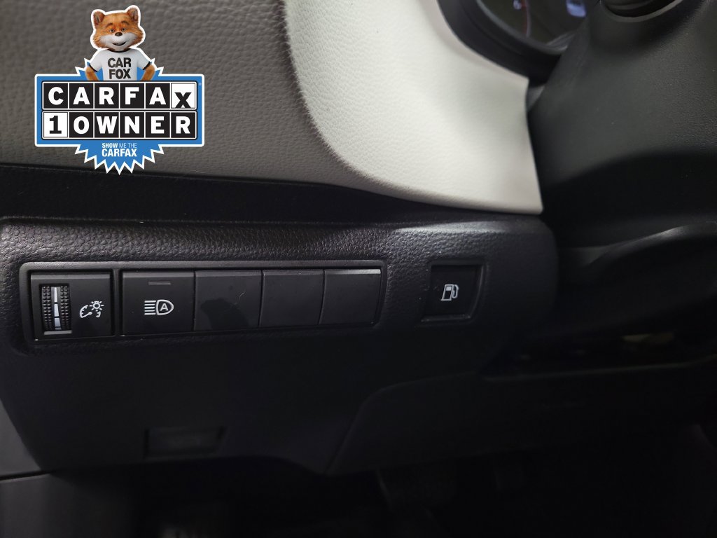 Used 2024 Toyota Corolla LE FWD image 27