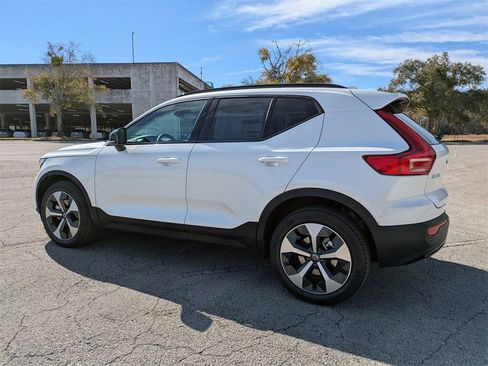 New 2026 Volvo XC40 B5 Plus w/ Protection Package Premier image 4