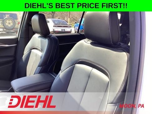 New 2026 Jeep Grand Cherokee L Limited w/ Limited Altitude Package AWD/4WD image 29