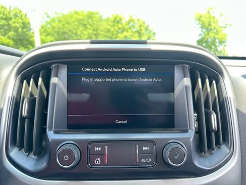 Used 2022 Chevrolet Colorado LT w/ LT Convenience Package AWD/4WD image 42