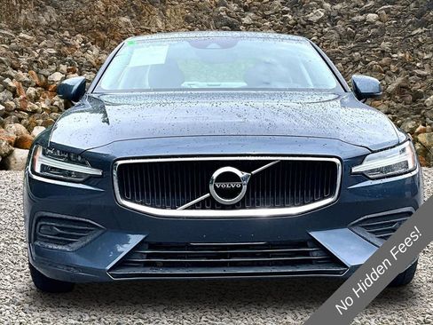 Used 2019 Volvo S60 T6 Momentum w/ Premium Package AWD/4WD image 3